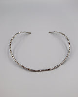 winding narrow neckcuff