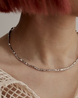 winding narrow neckcuff