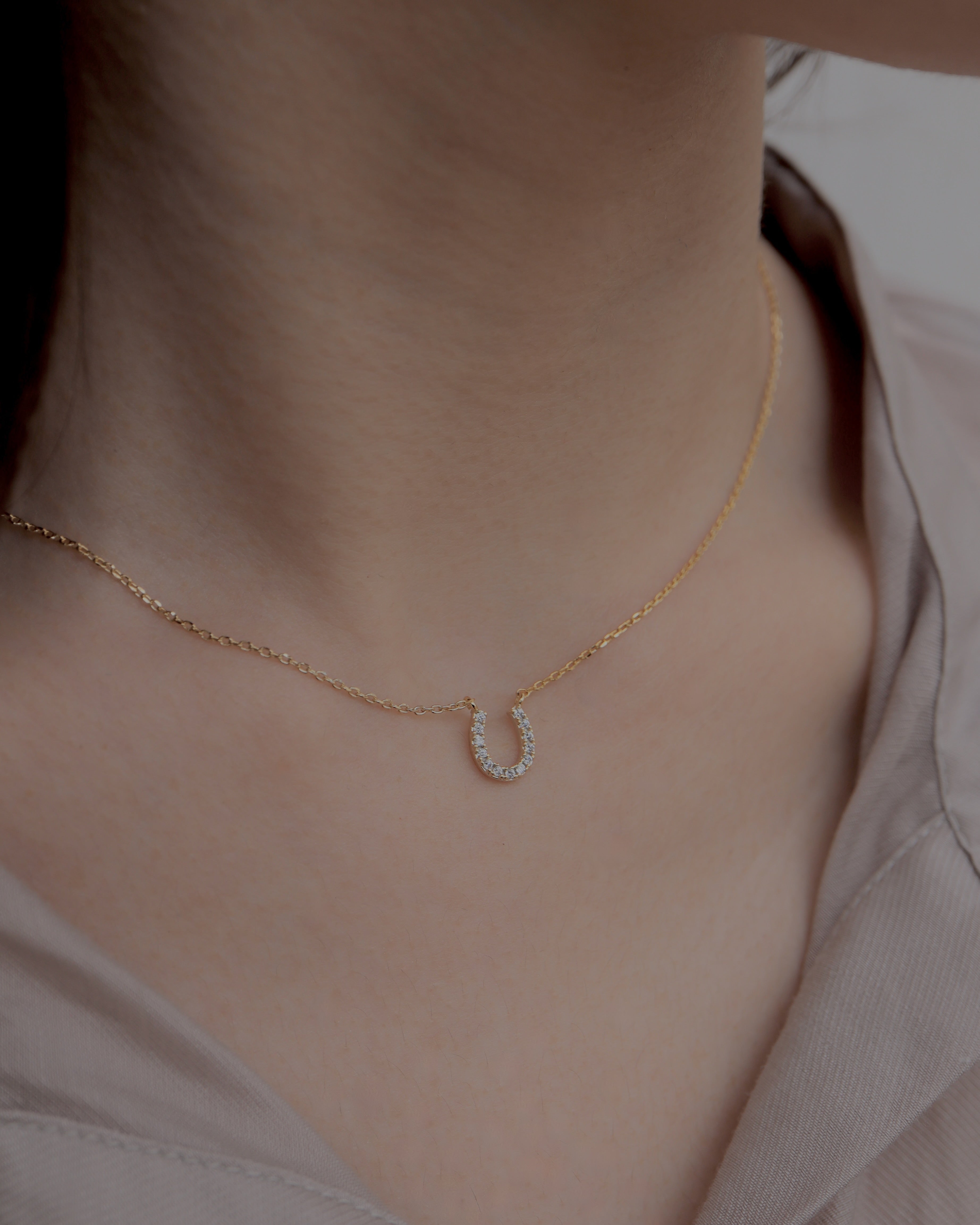 horse shoe necklace – beller