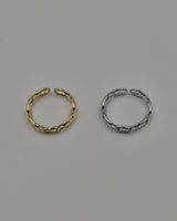 thin linking chain ring