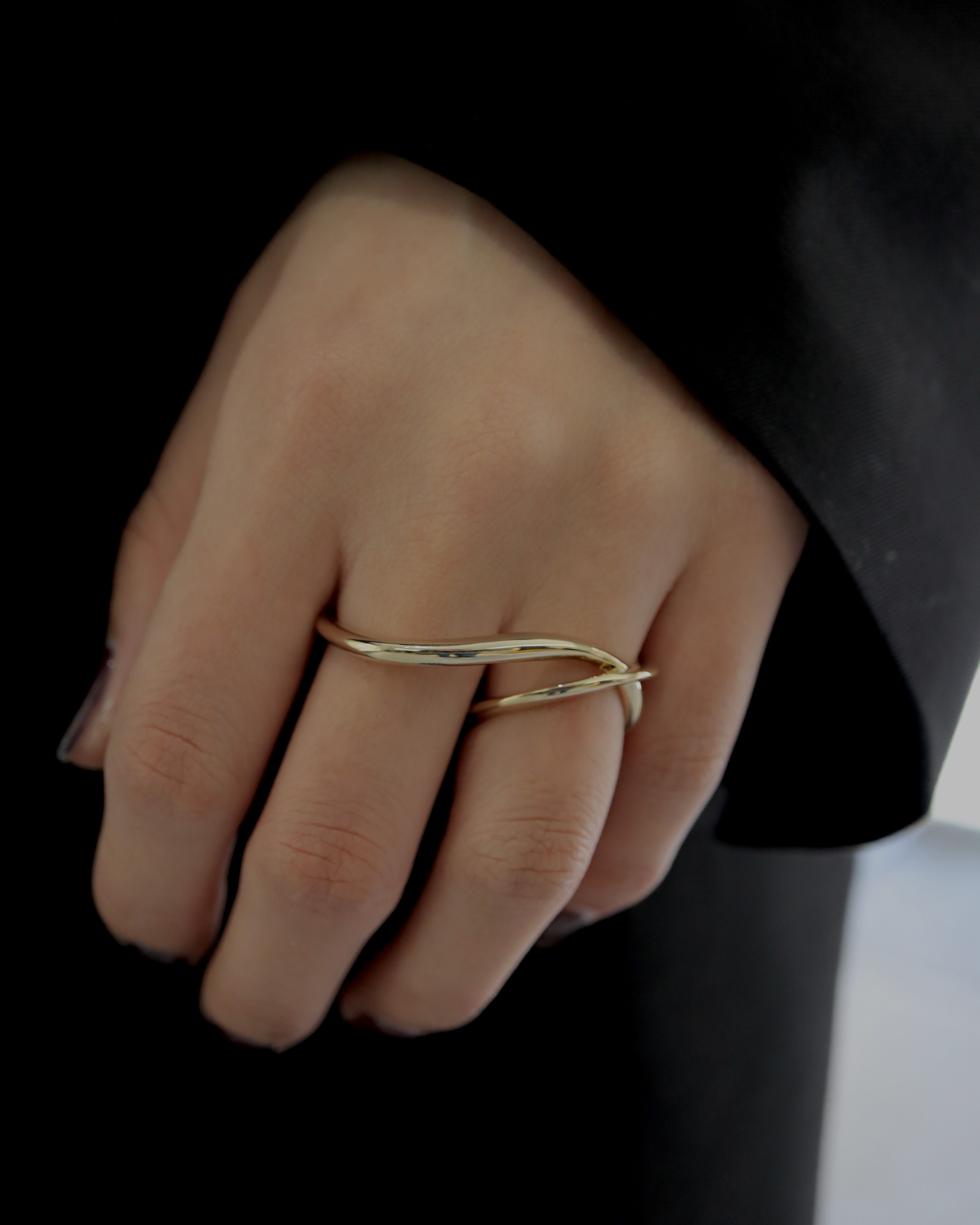 wave cross two finger ring – beller ヒアーズ here's UROCO TWO