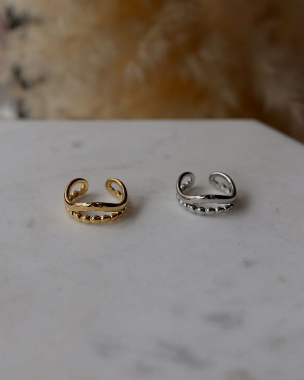 dot wave pinky ring & ear cuff