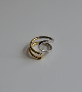 golsil band ring
