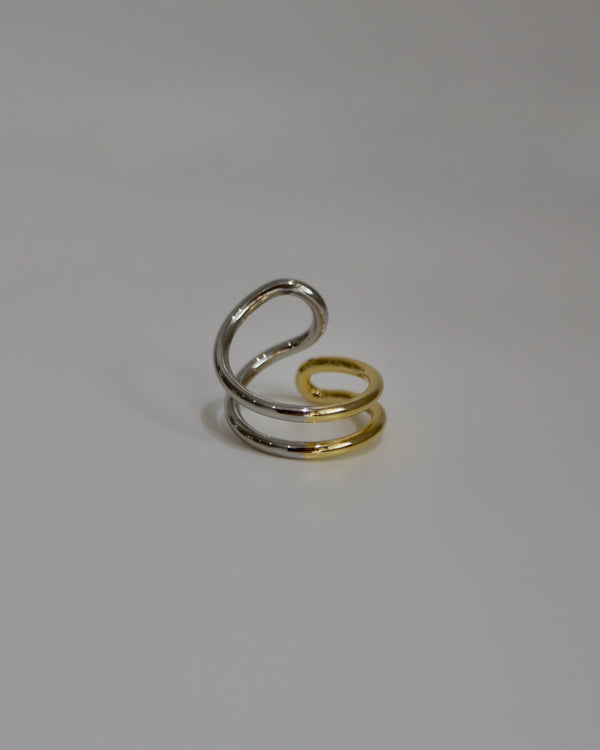 golsil band ring