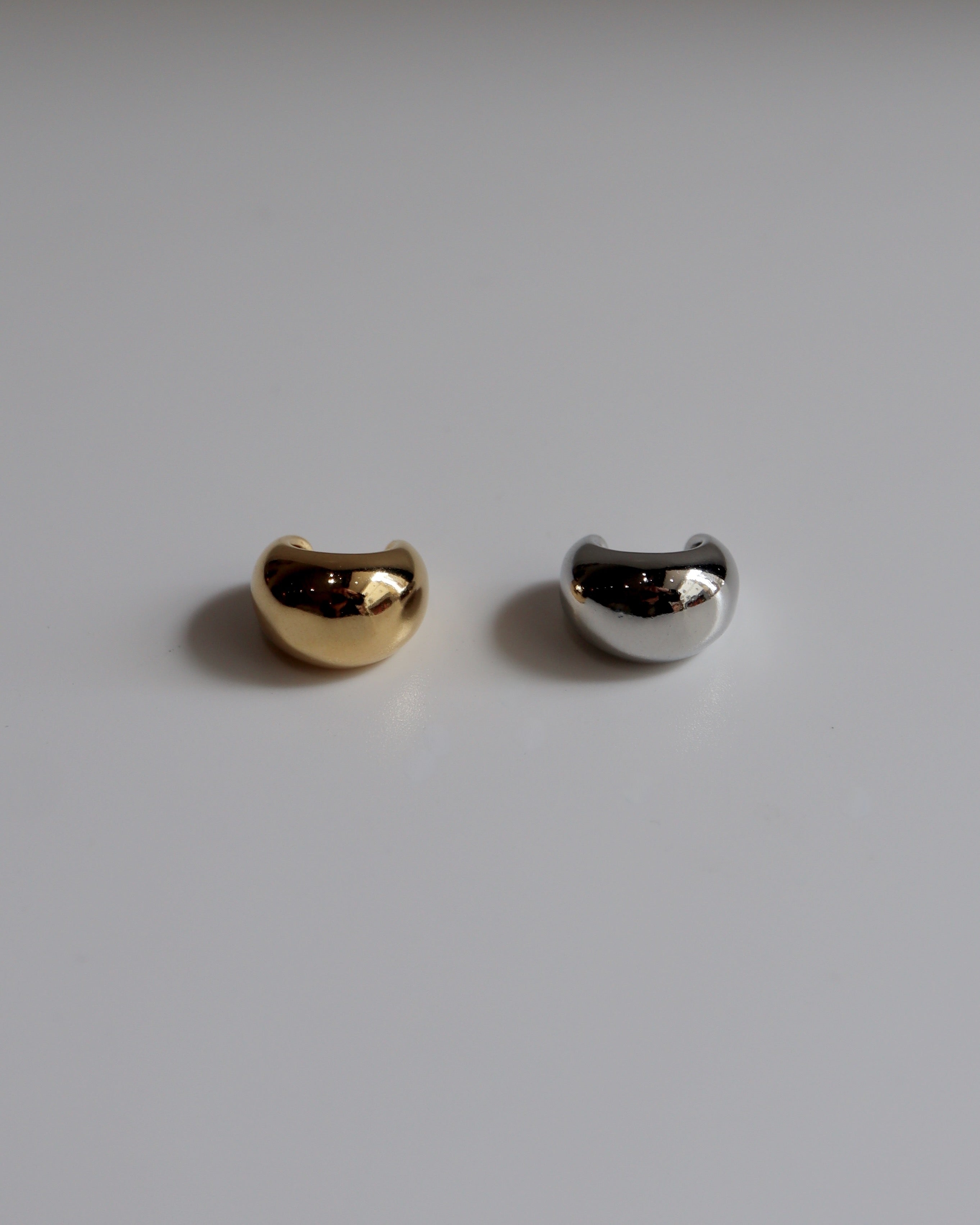 イヤーカフ Bubble Earcuff (Silver) Bubble ear cuff in silver – Lieberdesign