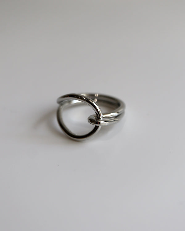 overhand knot ring