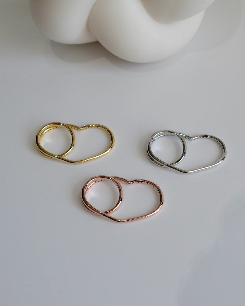 zir heart two finger ring