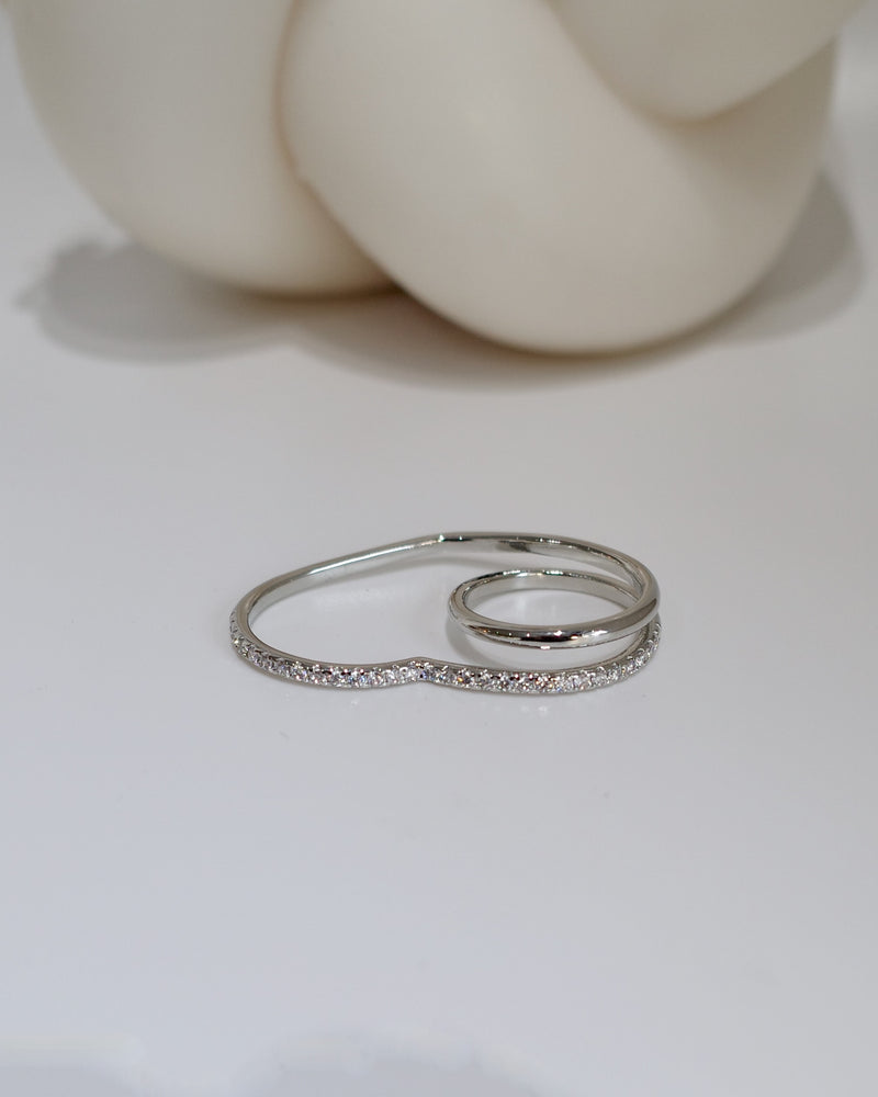 zir heart two finger ring