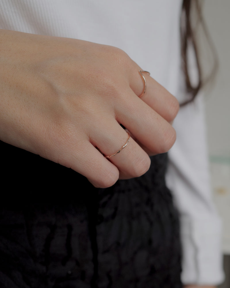 thin twist ring