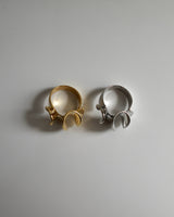 frills ring