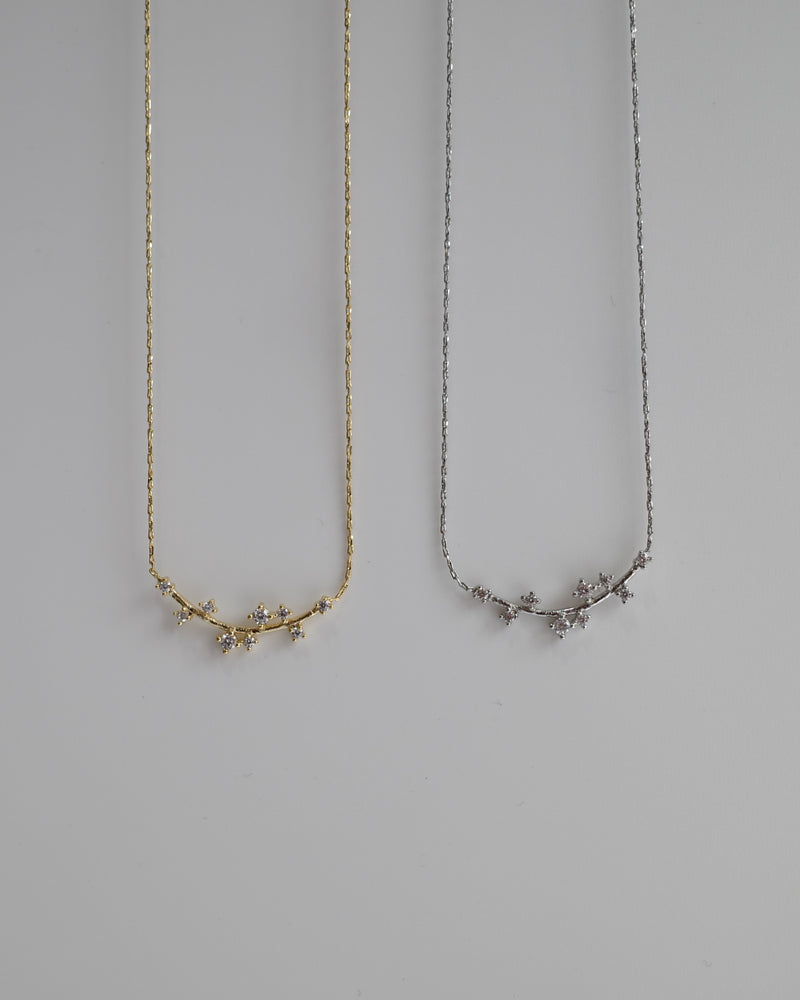 zir twig necklace