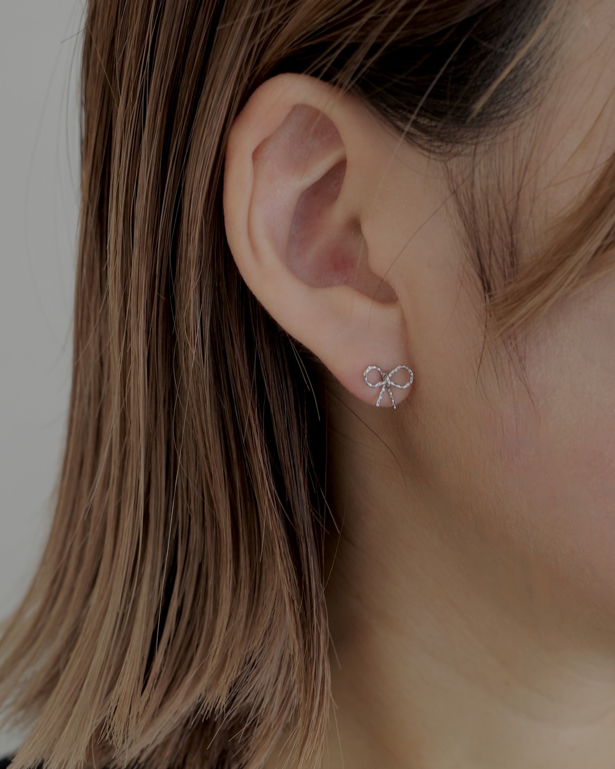 tiny ribbon pierce - beller