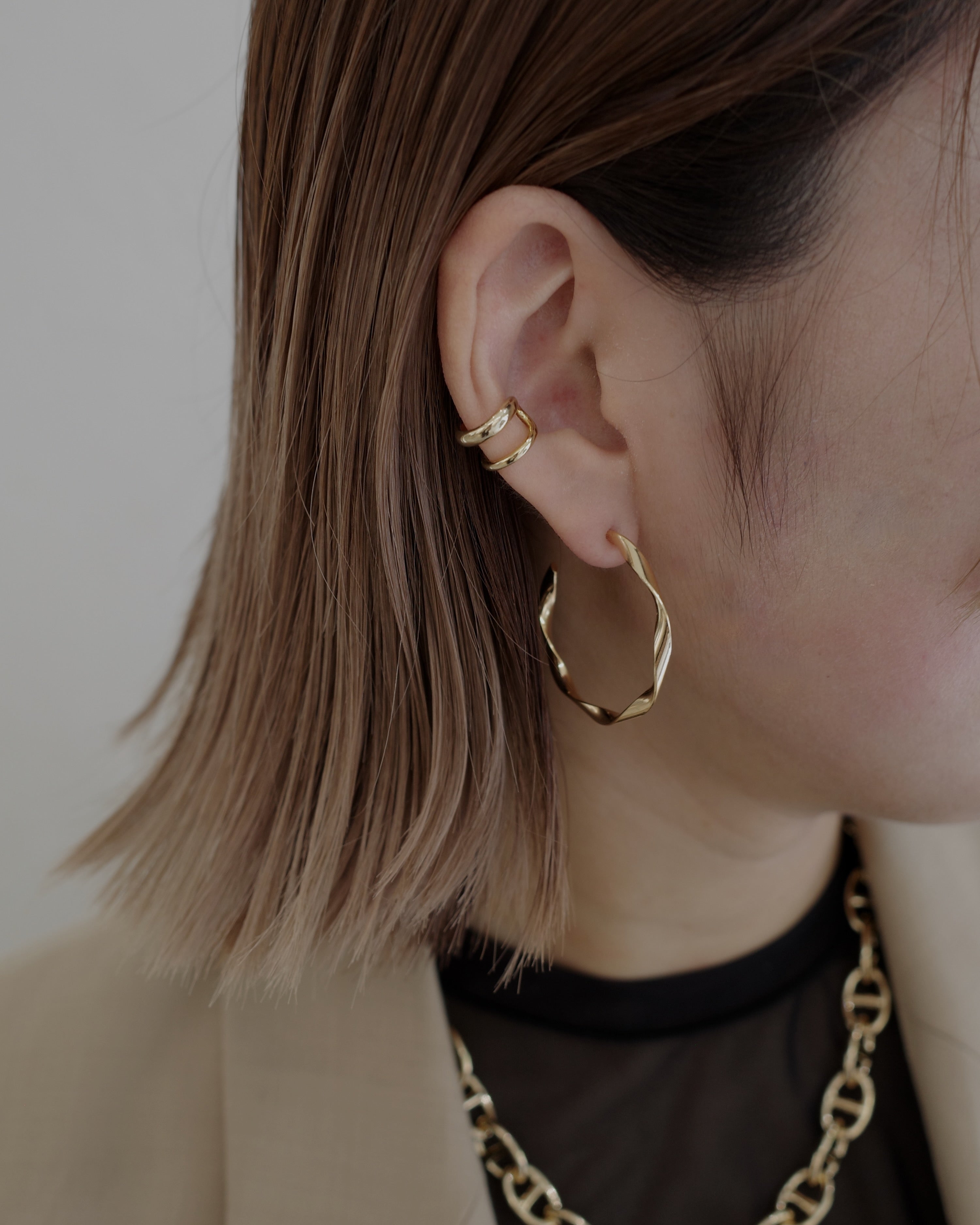 twist hoop pierce – beller