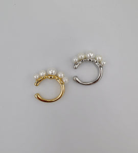 portion pearl ear cuff