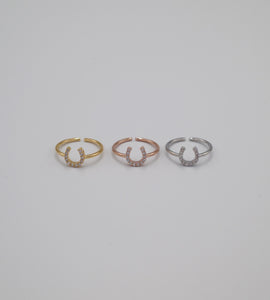 zir horse shoe ring