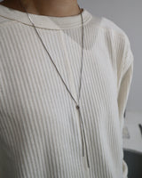 shiny knot long necklace