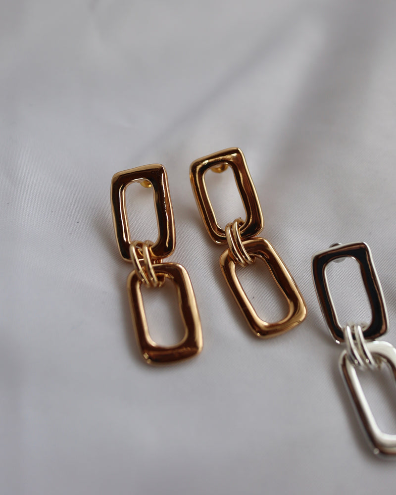 two rectangles pierce
