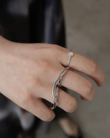 distorted two finger ring