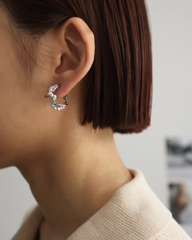pearl spiral earring
