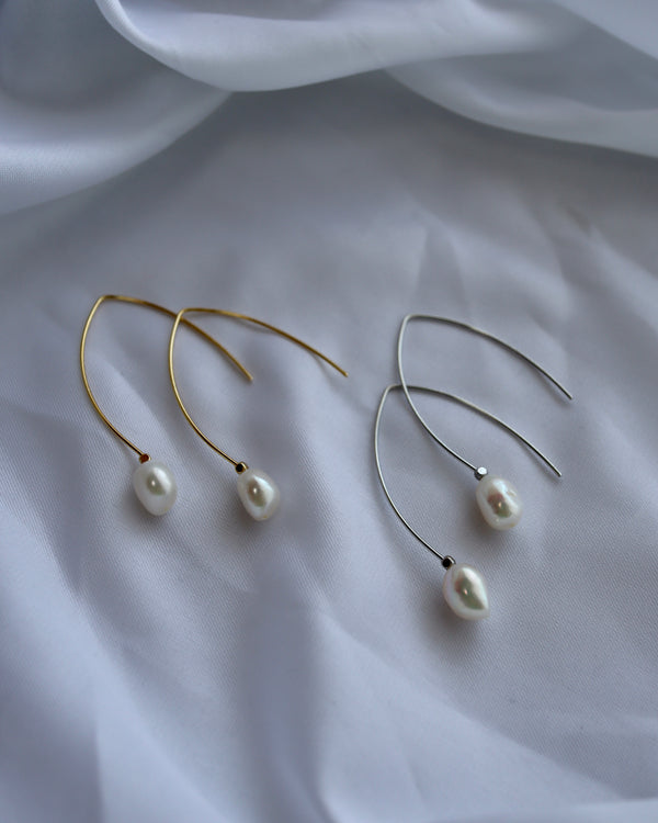 pearl hook pierce