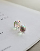 aurora bubbles pierce