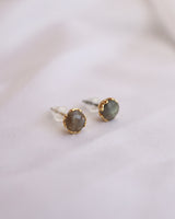 grain gemstone pierce