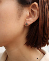 grain gemstone pierce