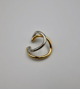 wavy golsil line ear cuff