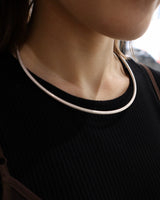 simple circle neck cuff