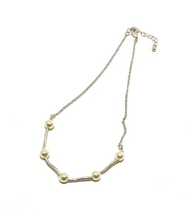 crooked pearl choker