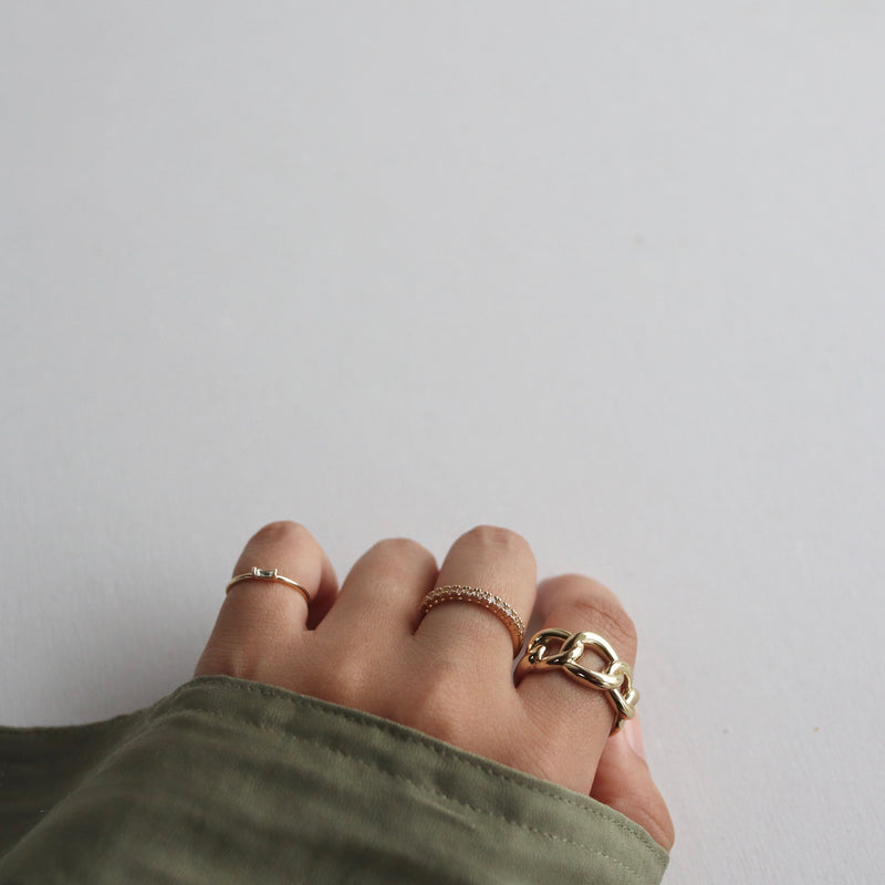 dot bijou ring