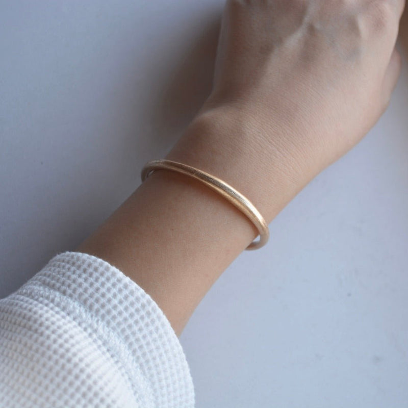 matte fit bangle