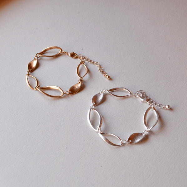 twist ellipse bracelet