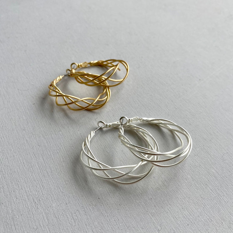 knit hoop pierce