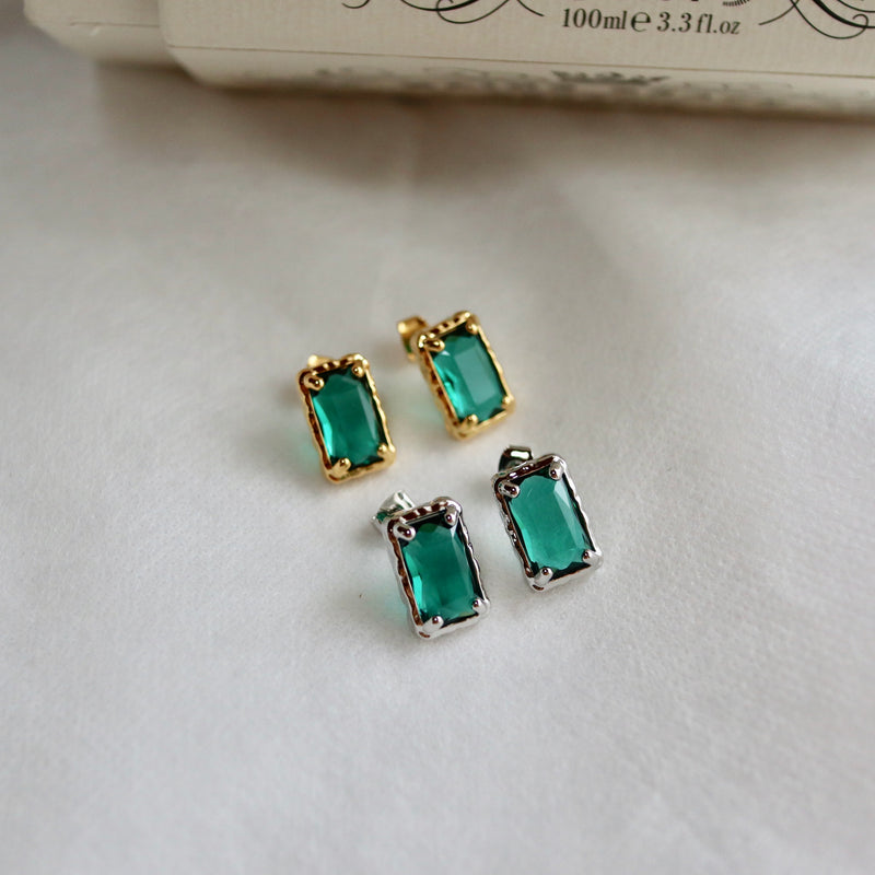 square jewelry pierce