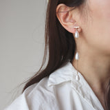 linking pearl earring
