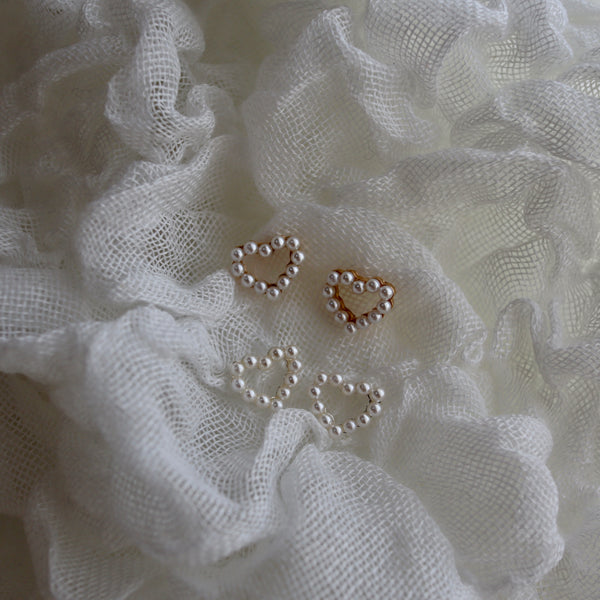 dot pearl heart pierce
