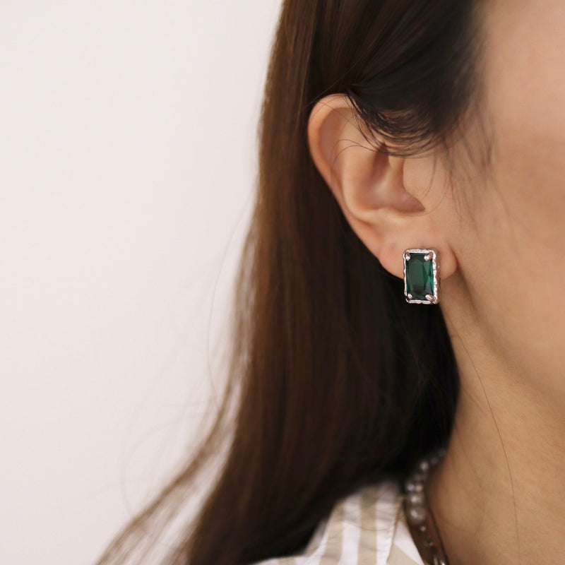 square jewelry pierce