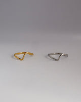 delicate wave ring