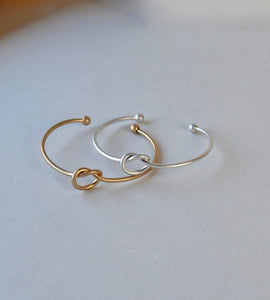 dot knot bangle
