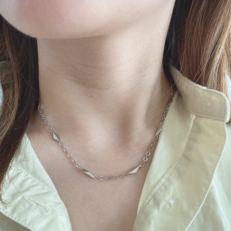 rhombus chain necklace