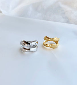 w wave ring