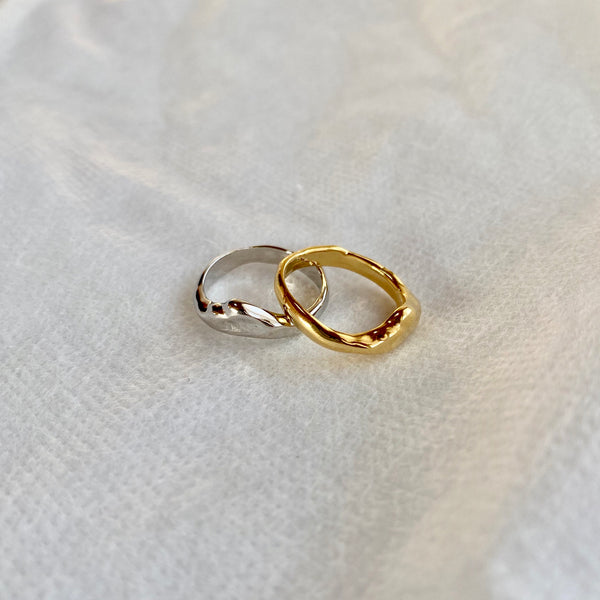 melty triangle ring