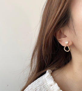stone & shake pierce