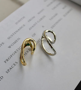 two finger shiny ring