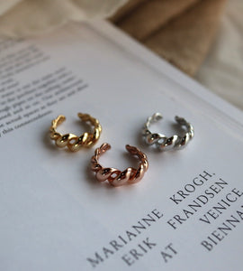 puffy twist ring