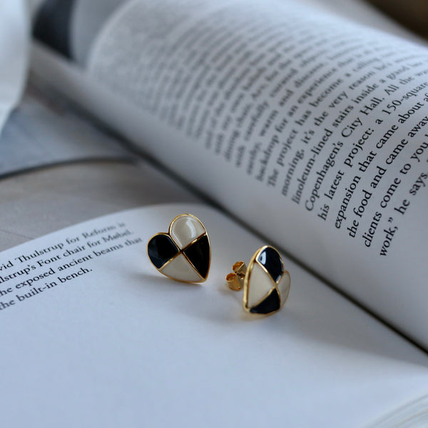 monochrome heart pierce