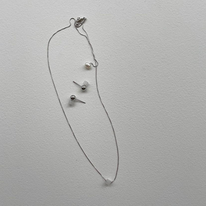 pearl × natural stone necklace
