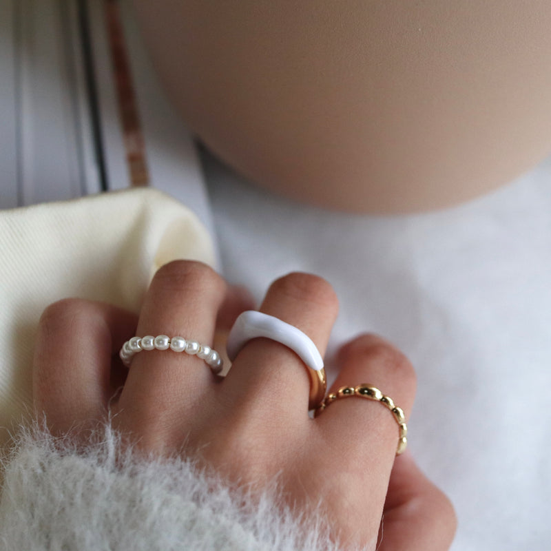 thin bi-color ring