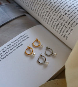 mini pearl hoop pierce